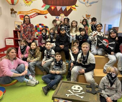 Besuch der Stadtbibliothek 2a