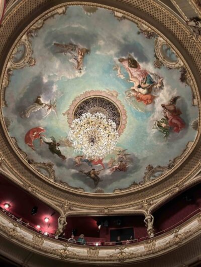 Weihnachtsmärchen „Die Schöne und das Biest“ – Klasse 3a